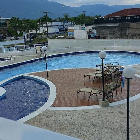 Apartamento Bertioga Centro Номер фото